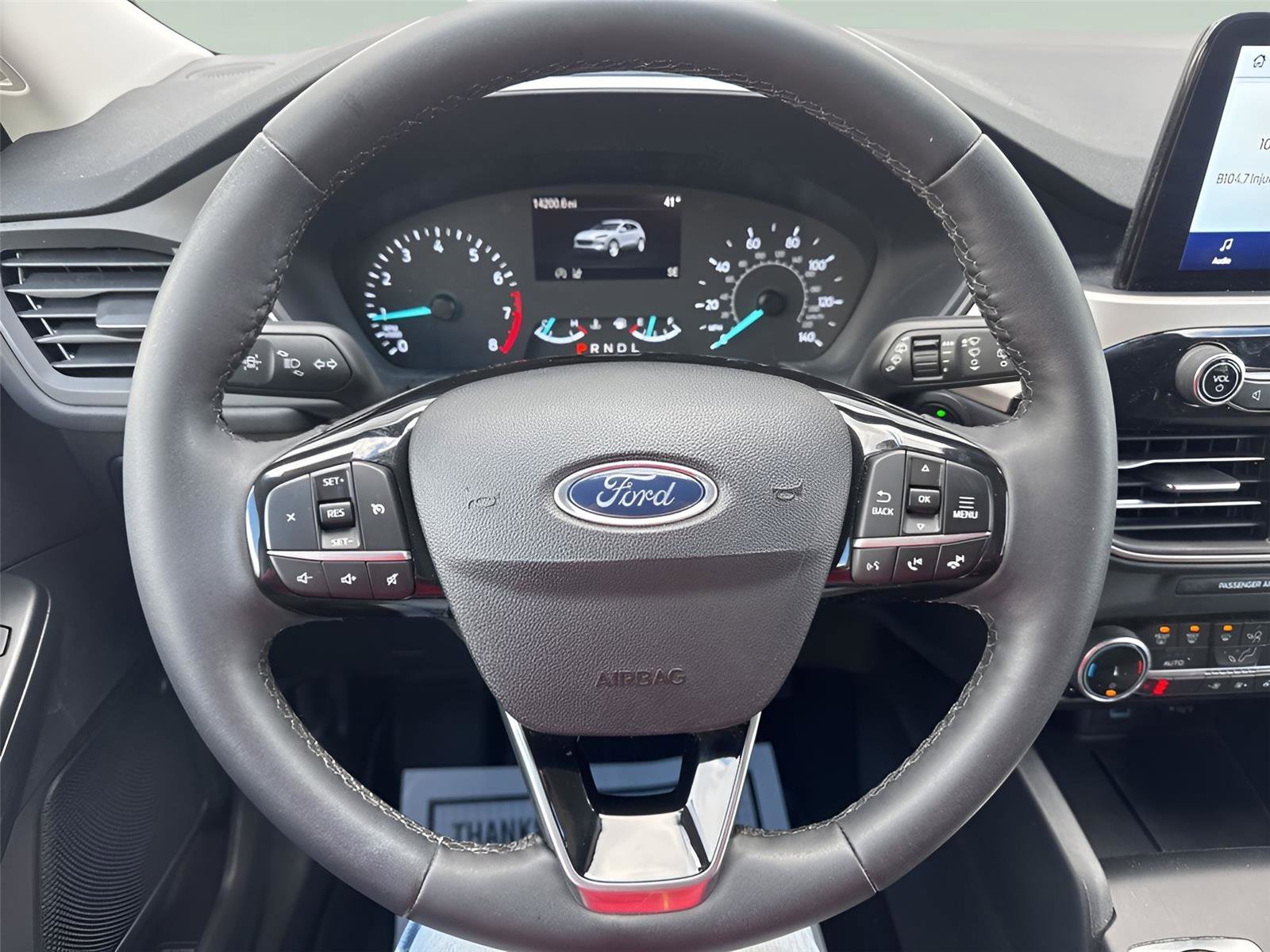 Used 2022 Ford Escape SE w/ Convenience Package FWD image 45
