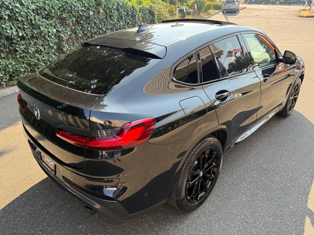 Used 2019 BMW X4 xDrive30i w/ M Sport Package AWD/4WD image 3