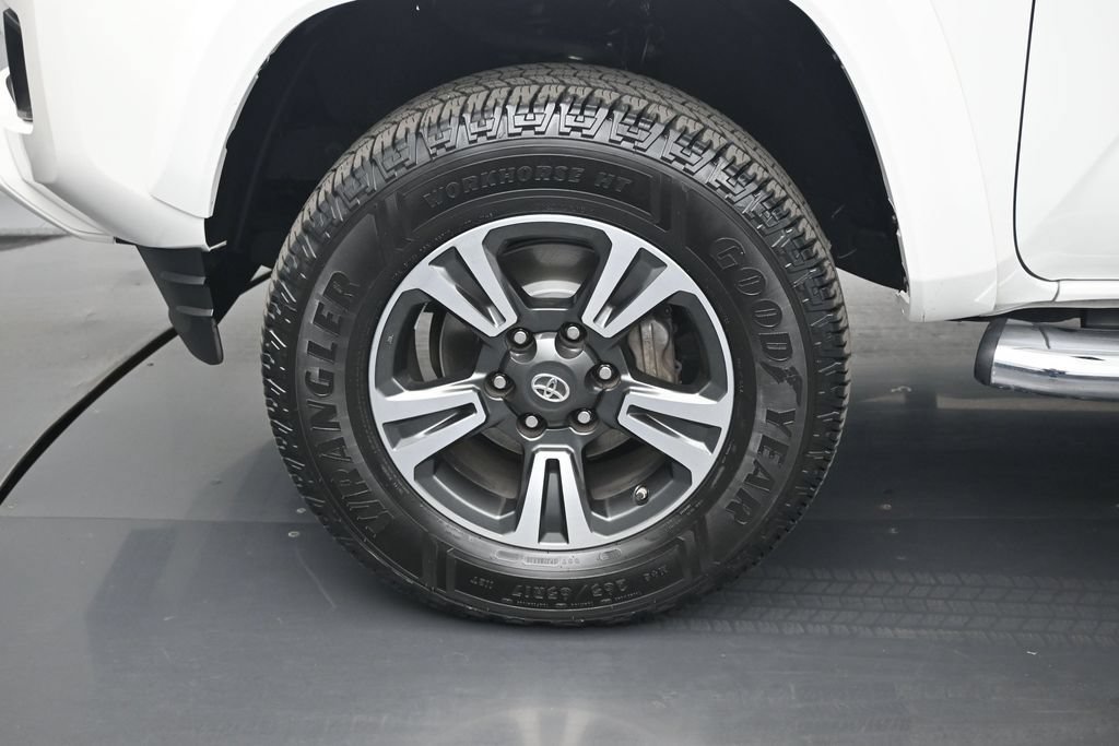 Used 2019 Toyota Tacoma TRD Sport RWD image 22