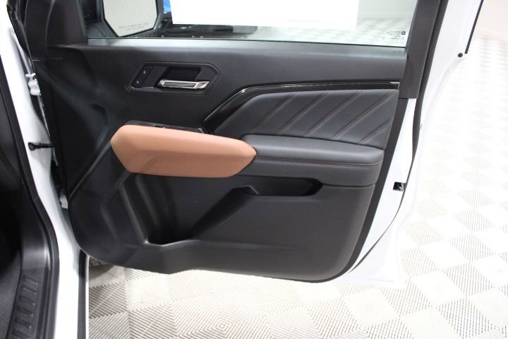 New 2026 GMC Canyon AT4 w/ Technology Plus Package AWD/4WD image 25