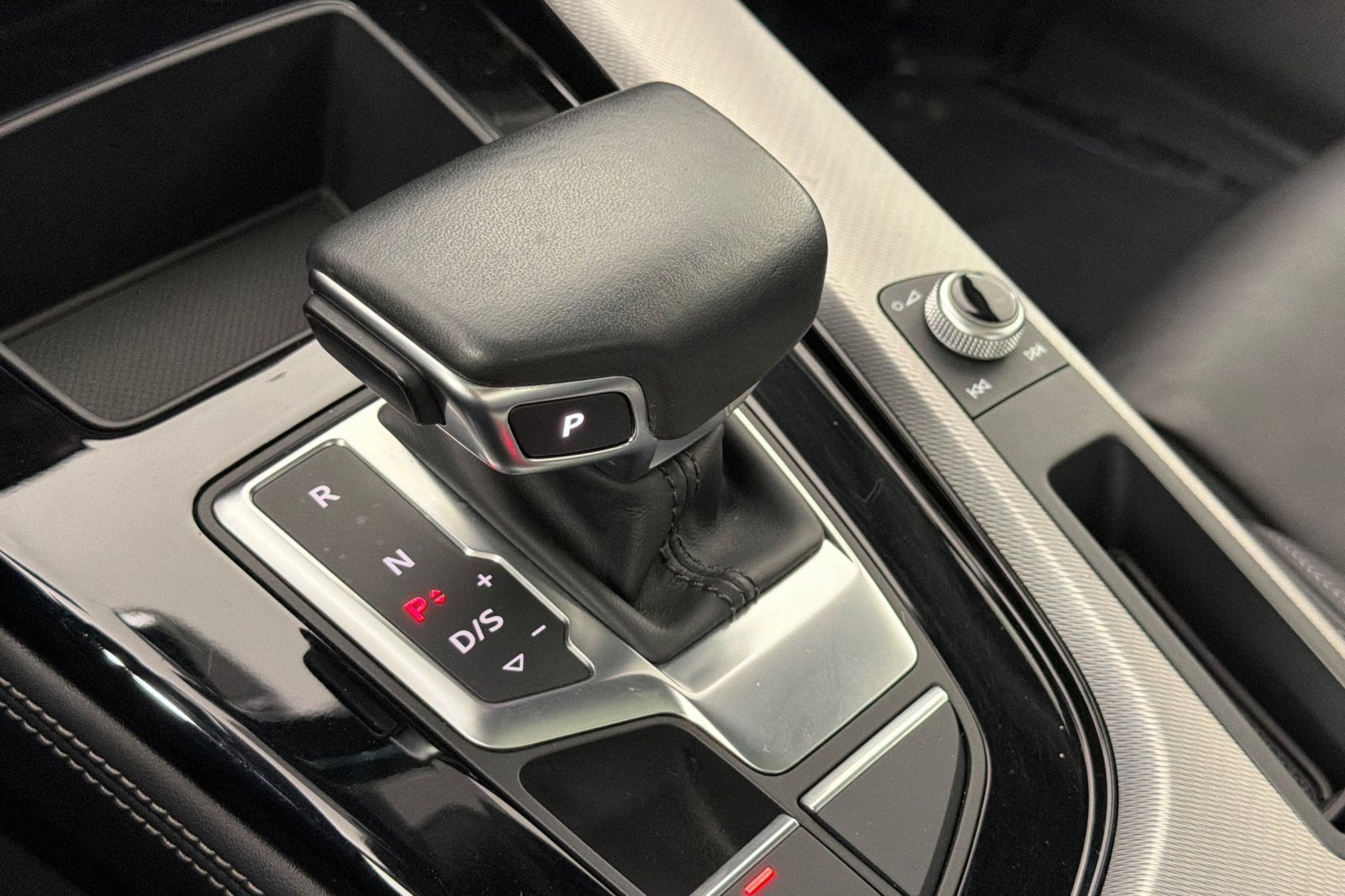 Used 2023 Audi A4 2.0T Premium Plus w/ Premium Plus Package image 20