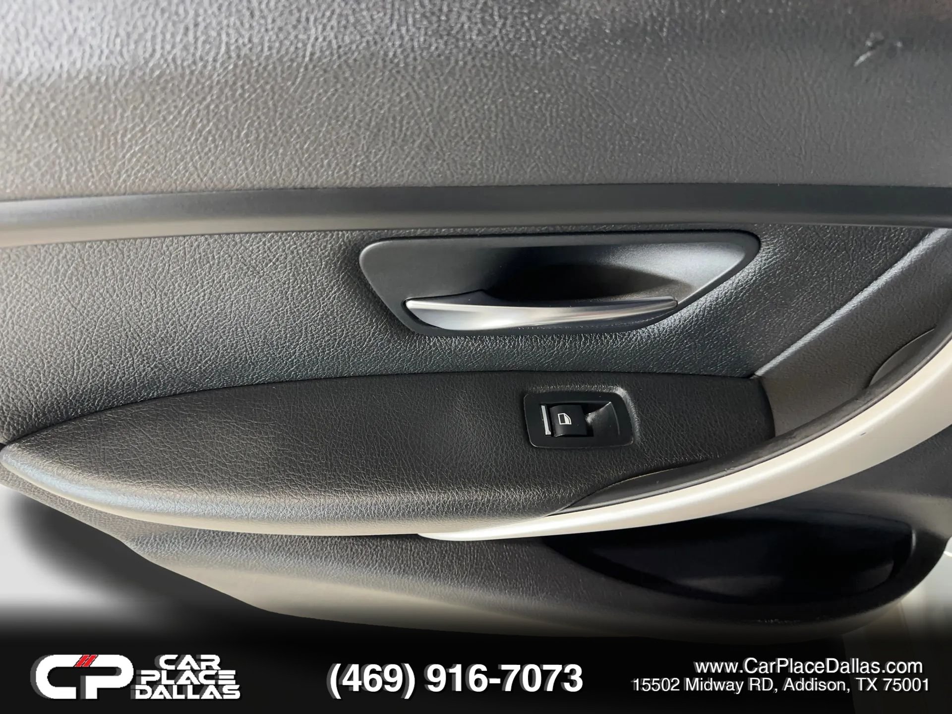 Used 2017 BMW 320i Sedan RWD image 22