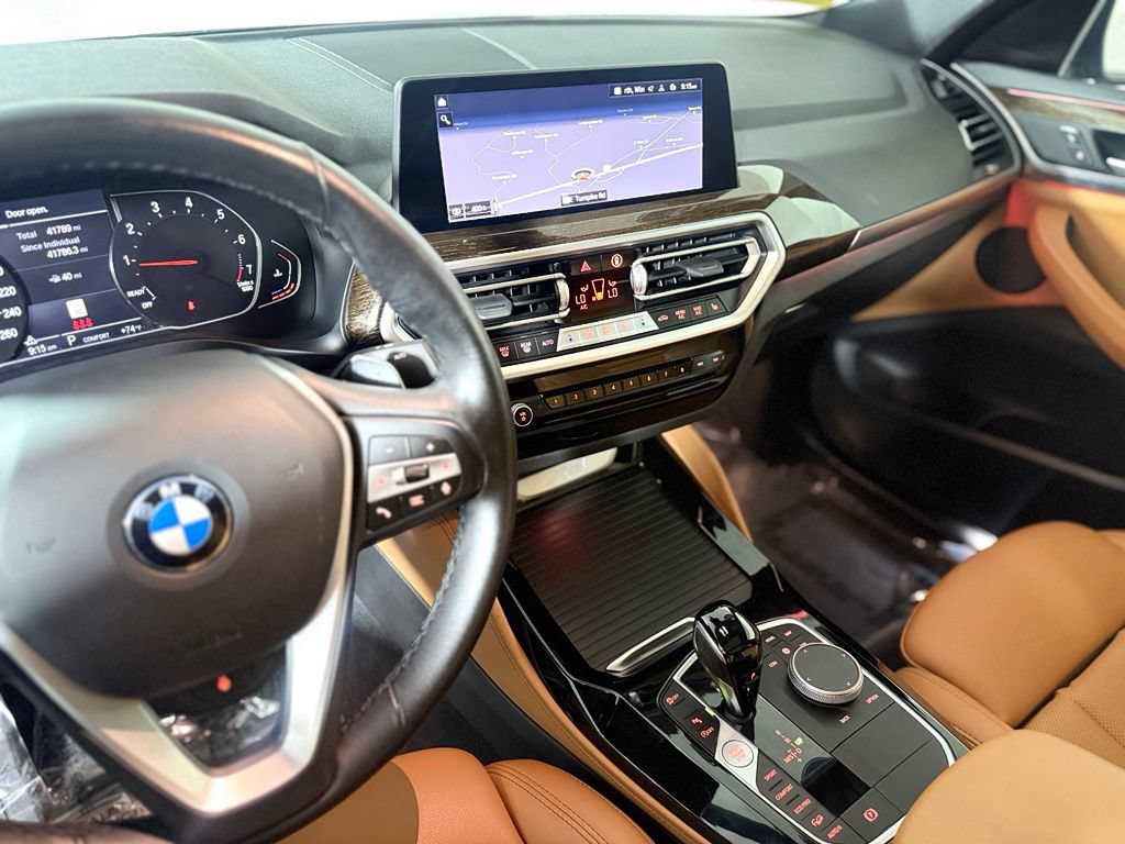 Used 2022 BMW X4 xDrive30i AWD/4WD image 17