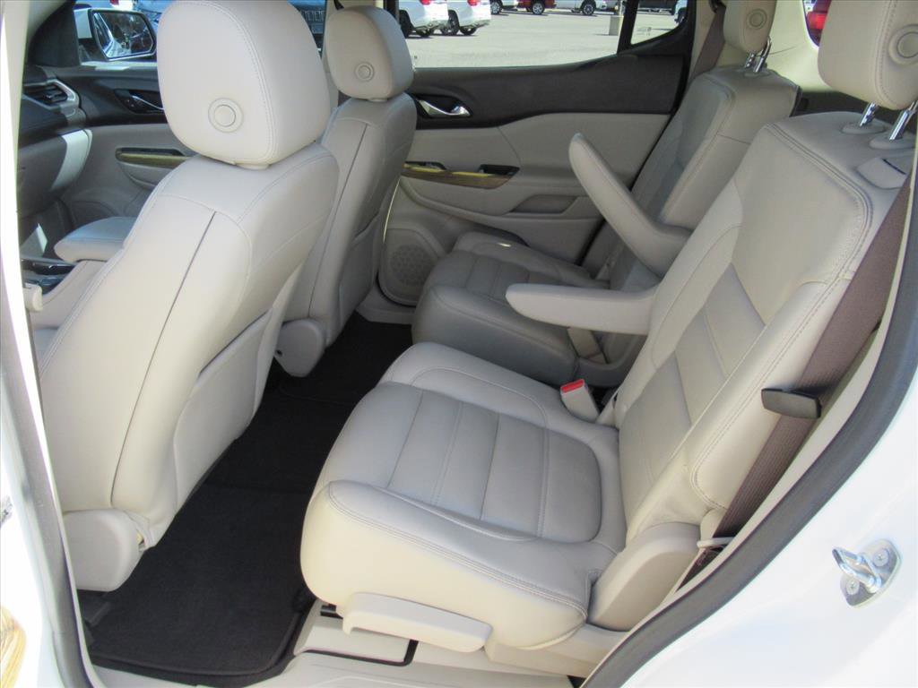 Used 2017 GMC Acadia Denali image 33