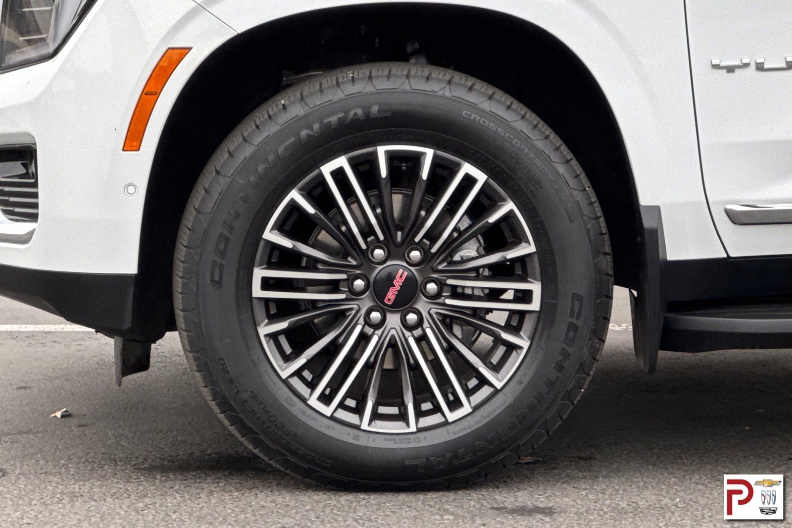 Certified 2025 GMC Yukon XL Elevation image 34