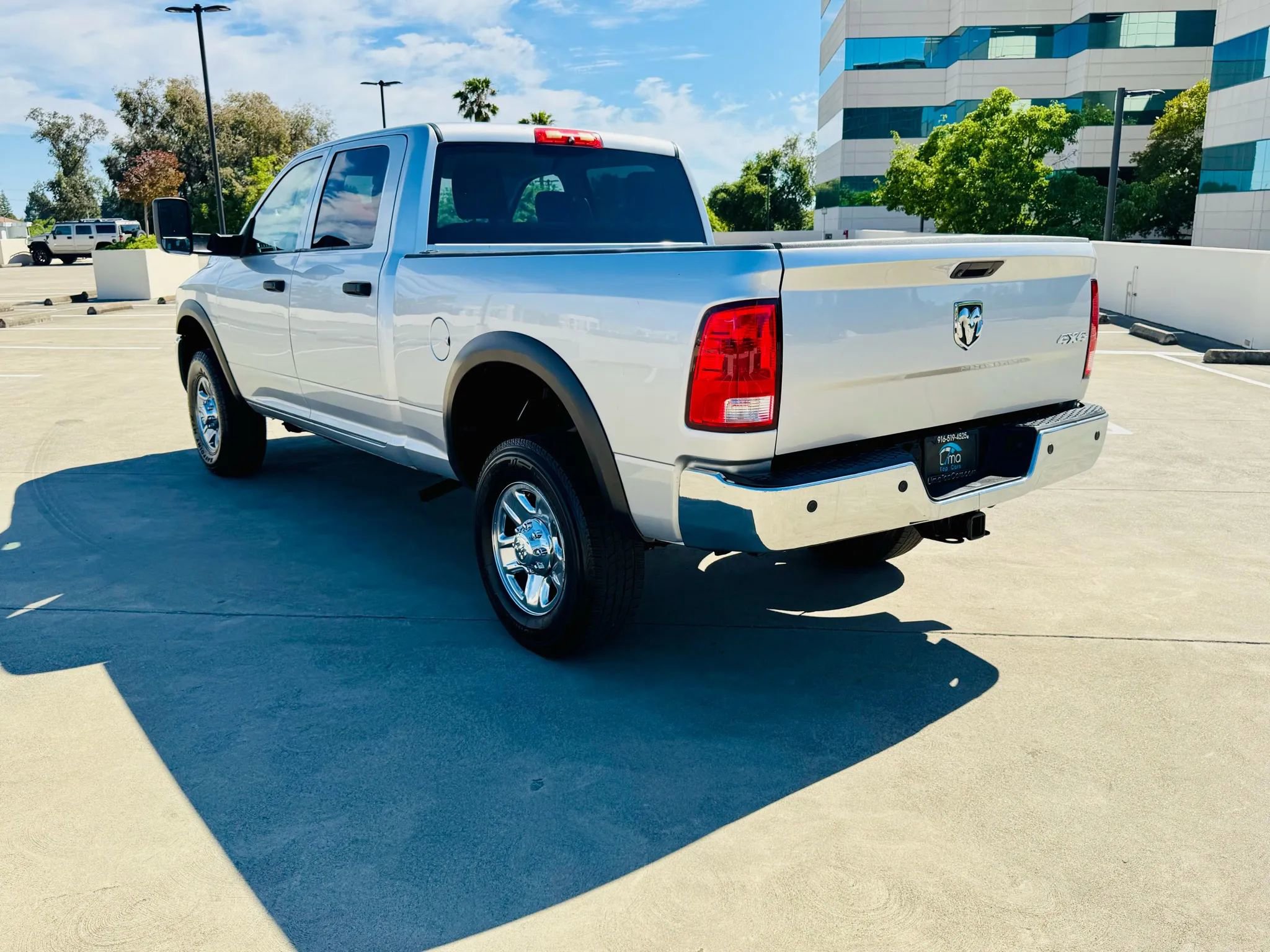 Used 2018 RAM 2500 Tradesman w/ Chrome Appearance Group AWD/4WD image 11