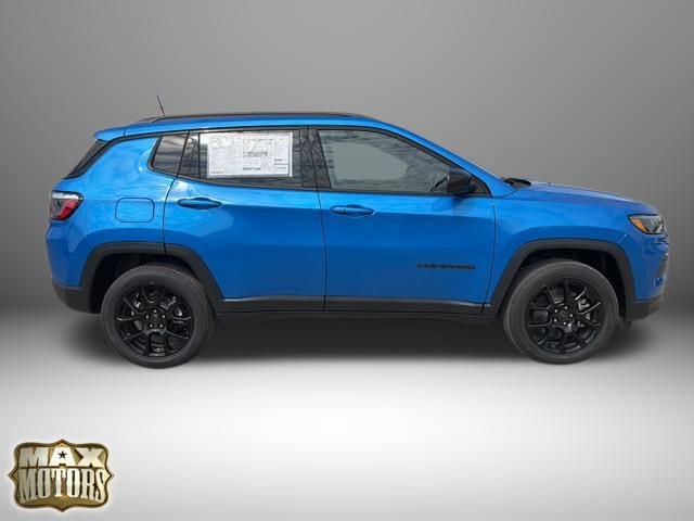 New 2026 Jeep Compass Latitude image 5