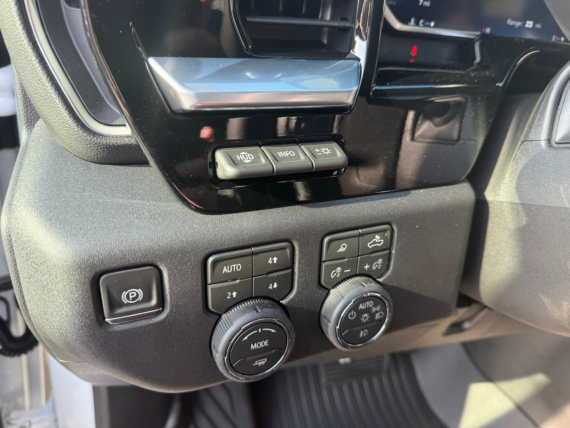 New 2026 Chevrolet Silverado 2500 LTZ AWD/4WD image 19