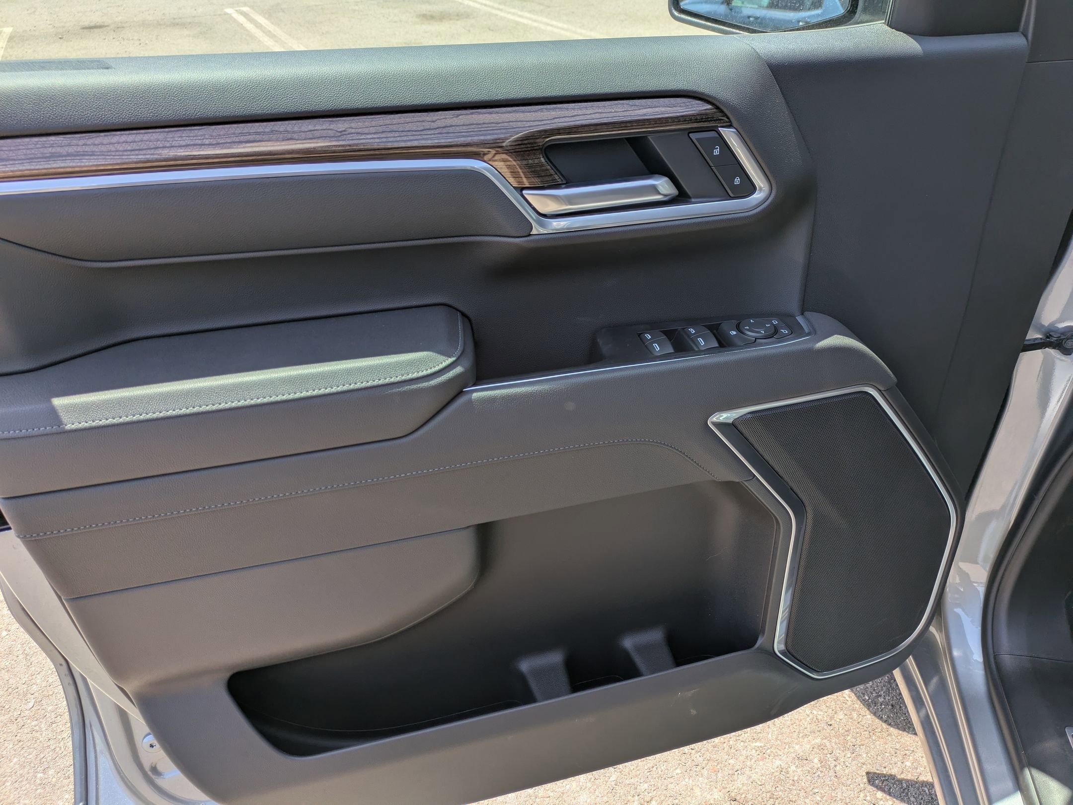 Used 2025 Chevrolet Silverado 1500 RST w/ Protection Package image 25