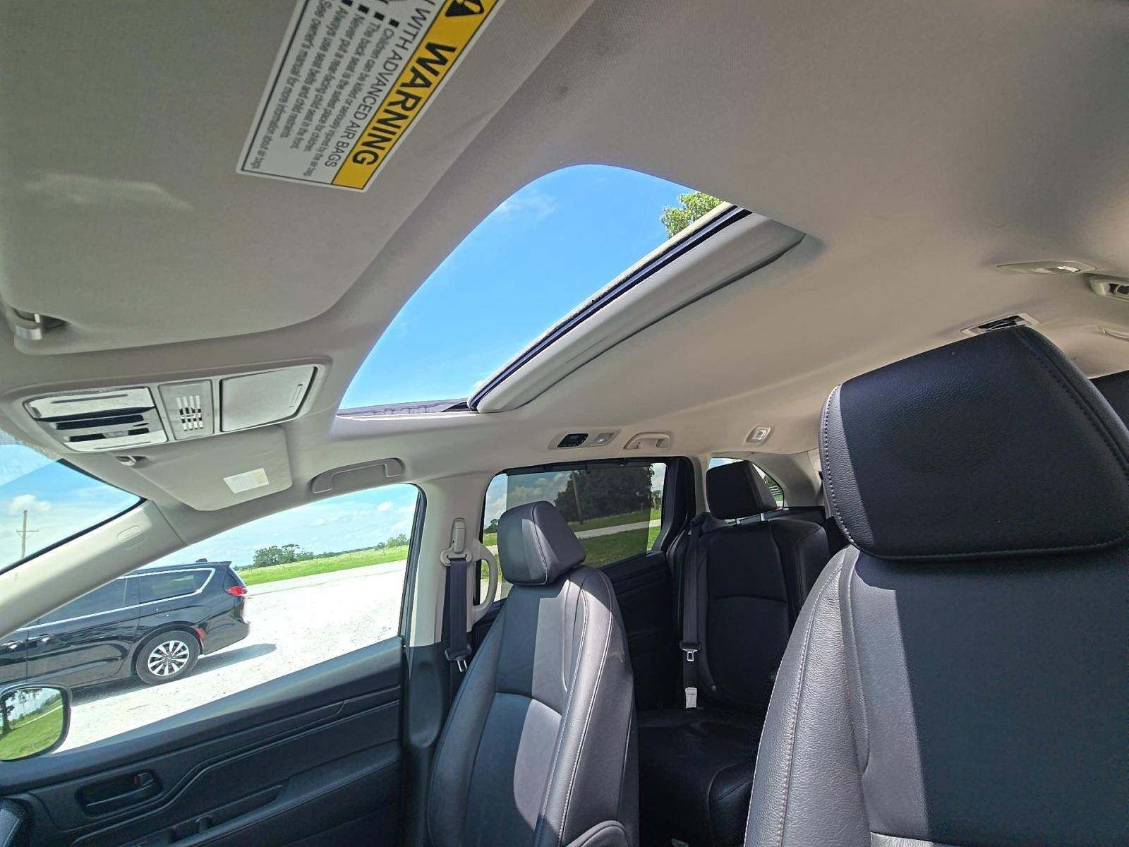 Used 2025 Honda Odyssey EX-L image 9