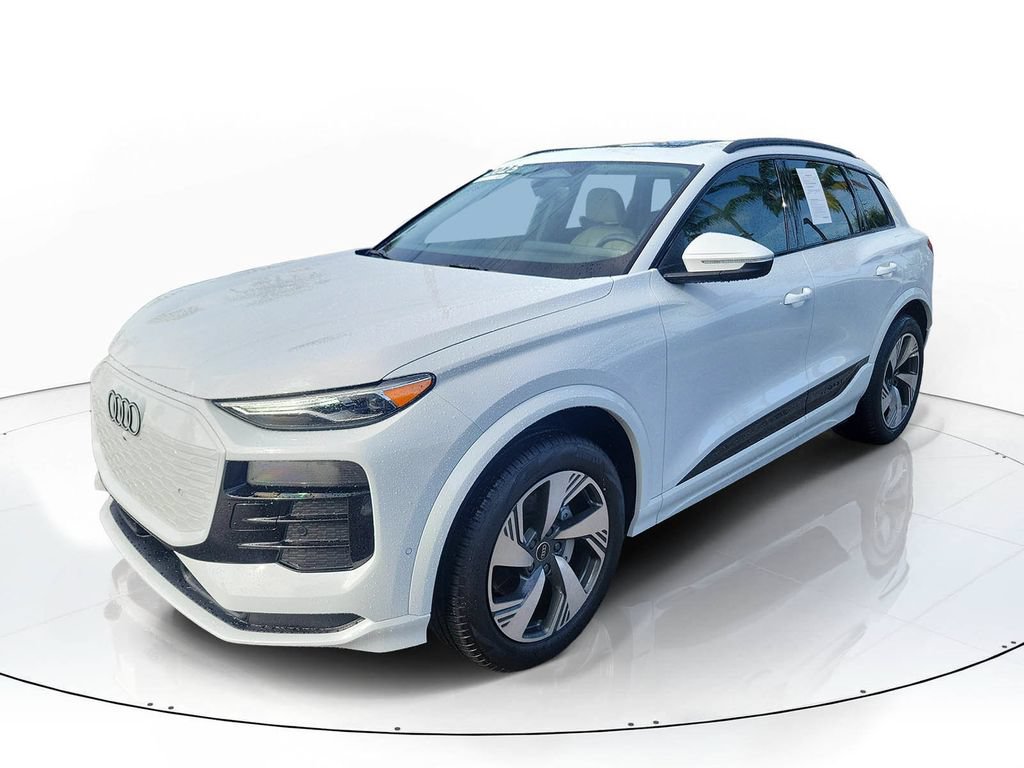 Certified 2025 Audi Q6 e-tron Premium AWD/4WD image 2