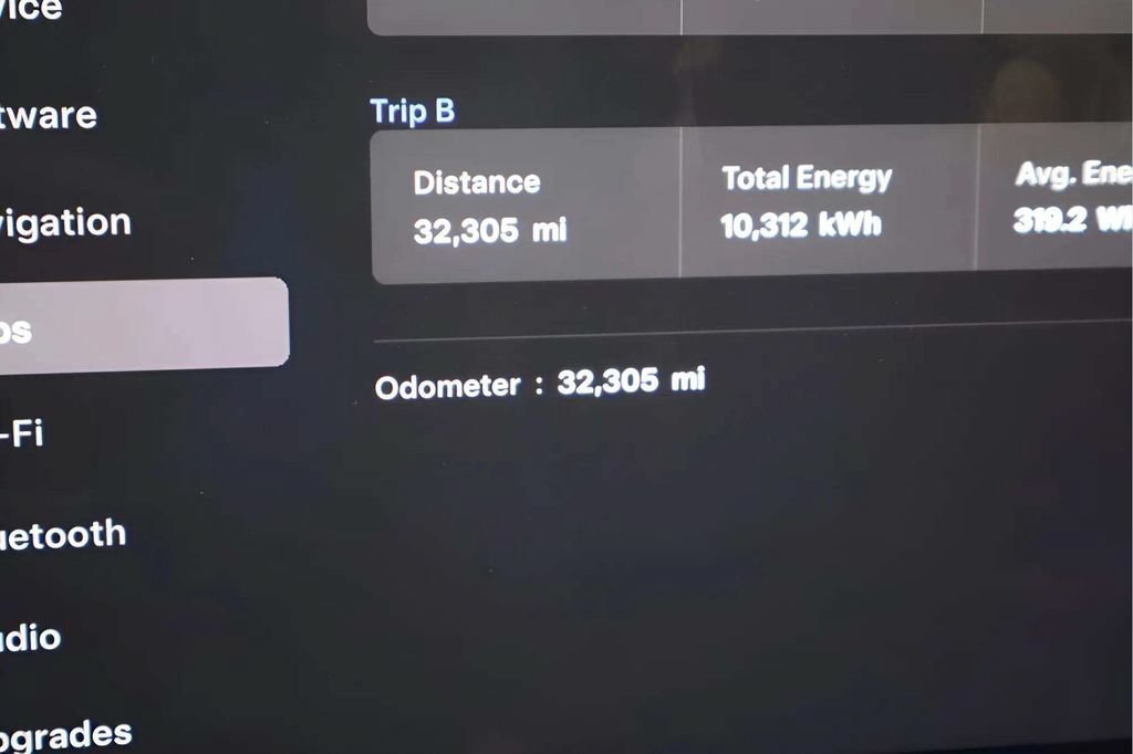Used 2023 Tesla Model X AWD/4WD image 23