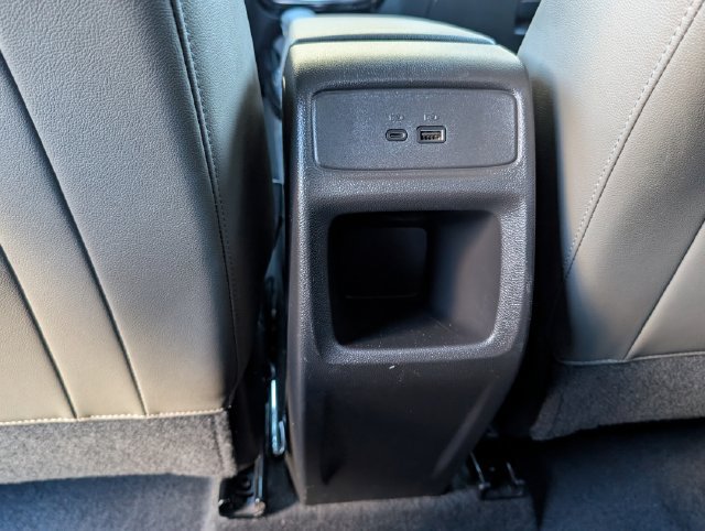 Certified 2024 Chevrolet Trax ACTIV w/ Sunroof Package FWD image 18