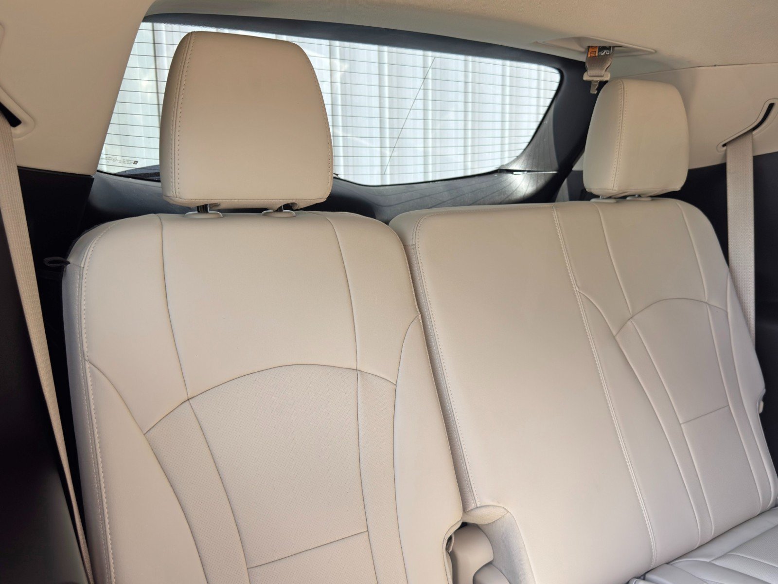 Used 2023 Buick Enclave Essence w/ Experience Buick Package FWD image 37