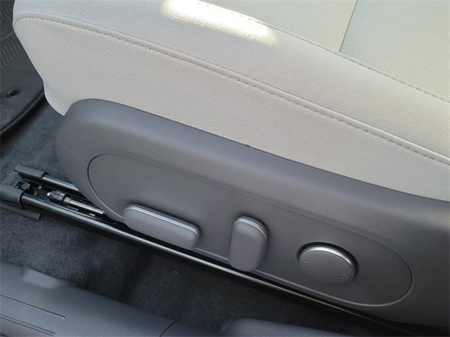 New 2025 Hyundai Kona SEL image 13