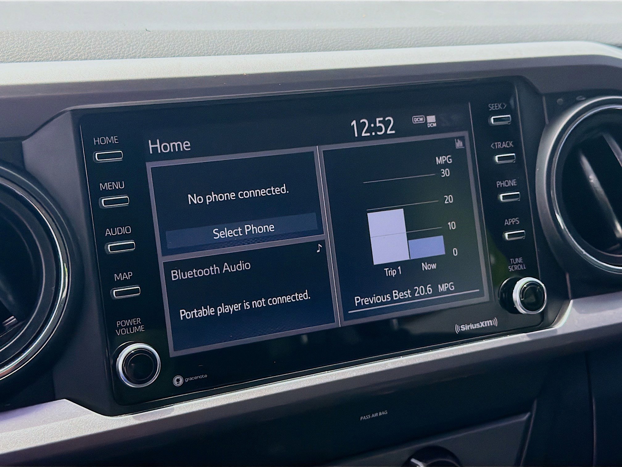 Used 2020 Toyota Tacoma SR5 image 12