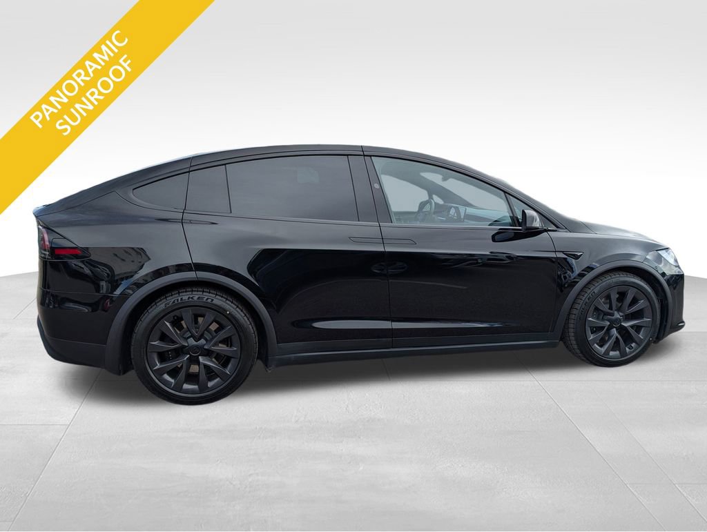 Used 2024 Tesla Model X image 4