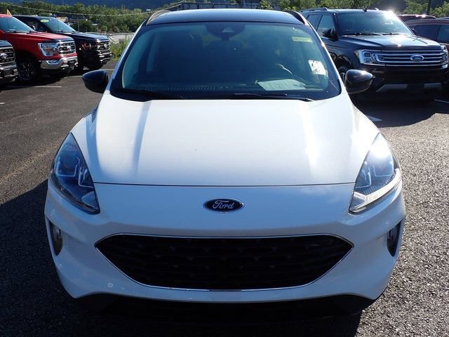 Used 2022 Ford Escape SEL w/ SEL Stealth AWD Package image 13
