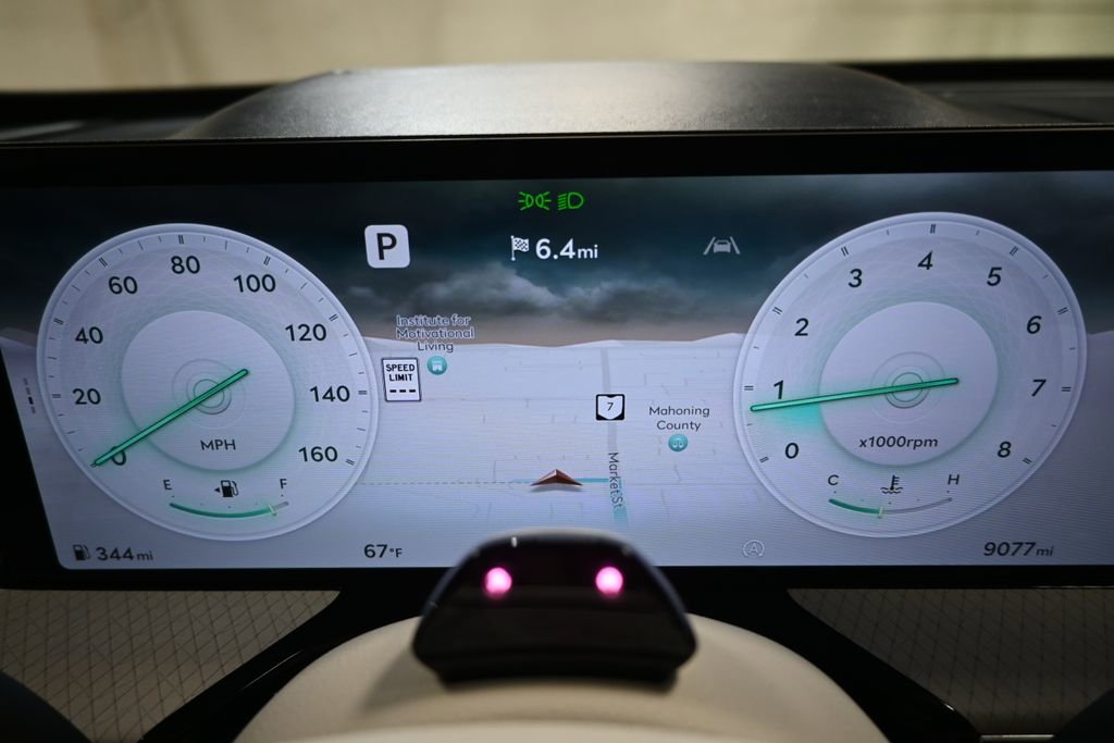 Used 2025 Genesis GV80 3.5T Prestige AWD/4WD image 27