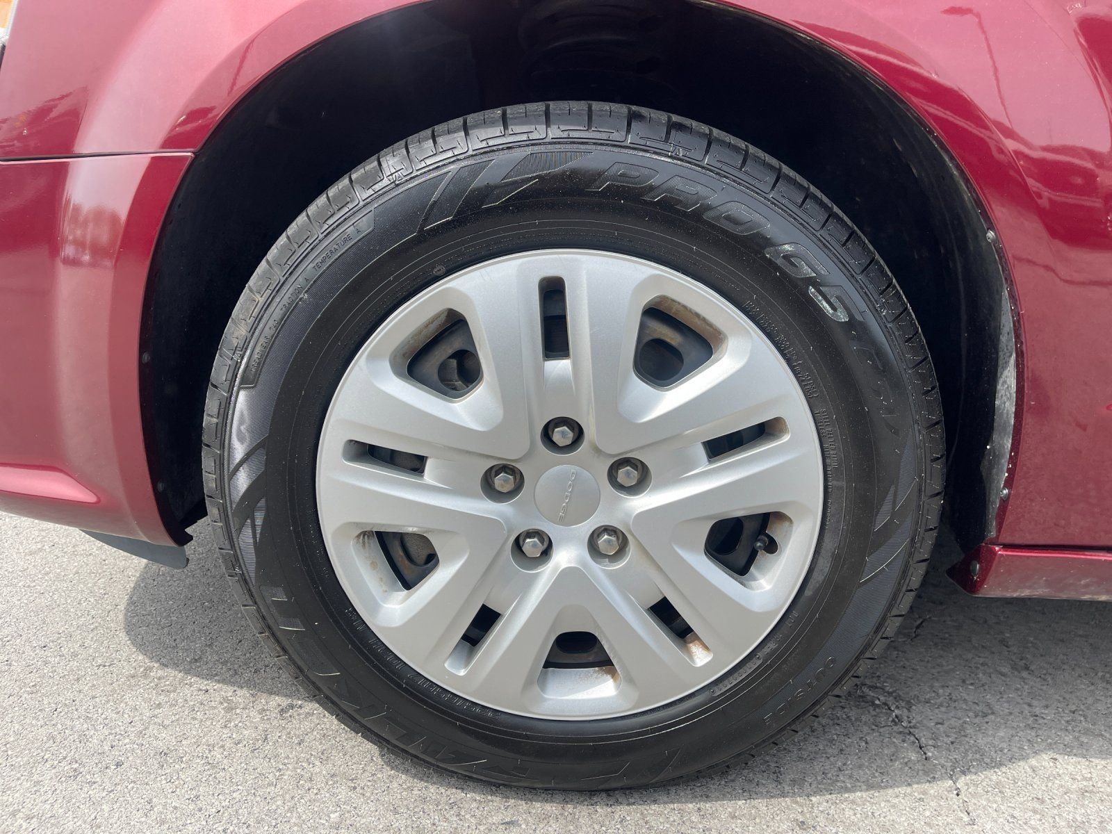Used 2018 Dodge Grand Caravan SE w/ UConnect Hands-Free Group FWD image 30