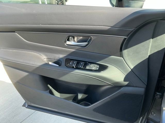 Certified 2025 Nissan Murano SV w/ Cargo Package image 23