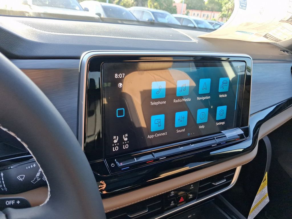 New 2026 Volkswagen Atlas Cross Sport SE FWD image 9