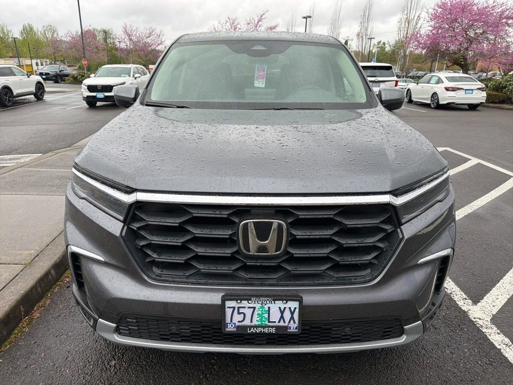 Used 2025 Honda Pilot EX-L image 2