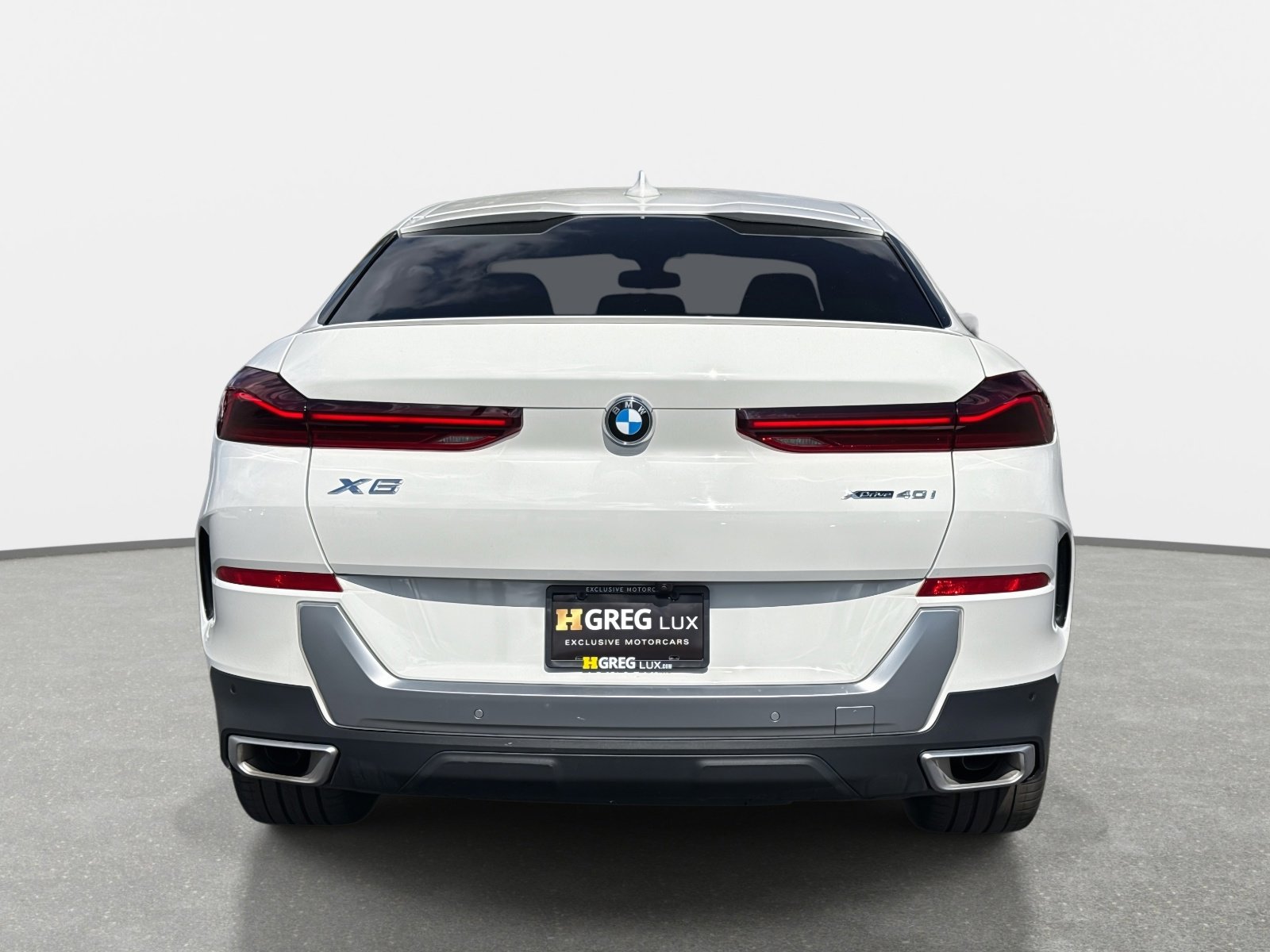 Used 2023 BMW X6 xDrive40i w/ Premium Package image 4