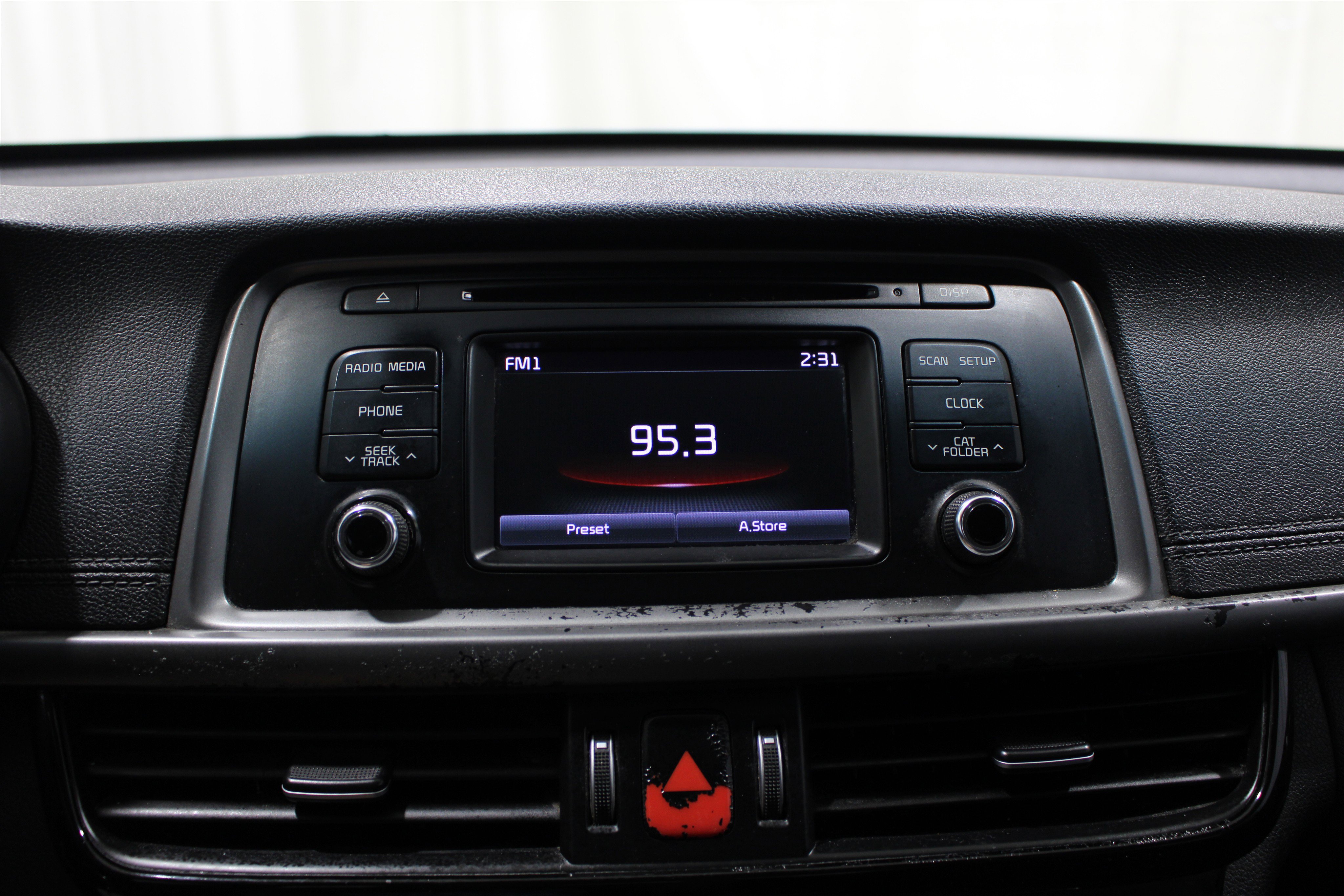 Used 2016 Kia Optima LX FWD image 13