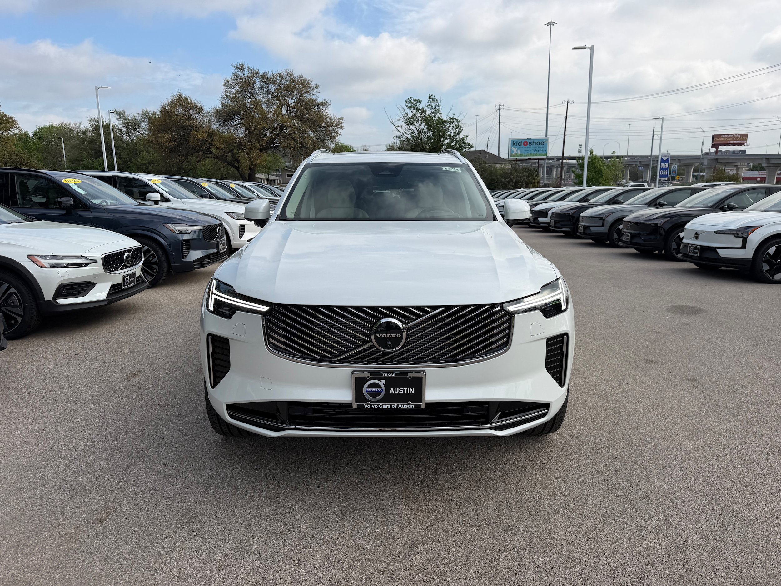 New 2026 Volvo XC90 B6 Ultra w/ Protection Package AWD/4WD image 6
