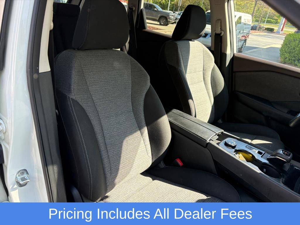 Used 2023 Nissan Rogue SV AWD/4WD image 20