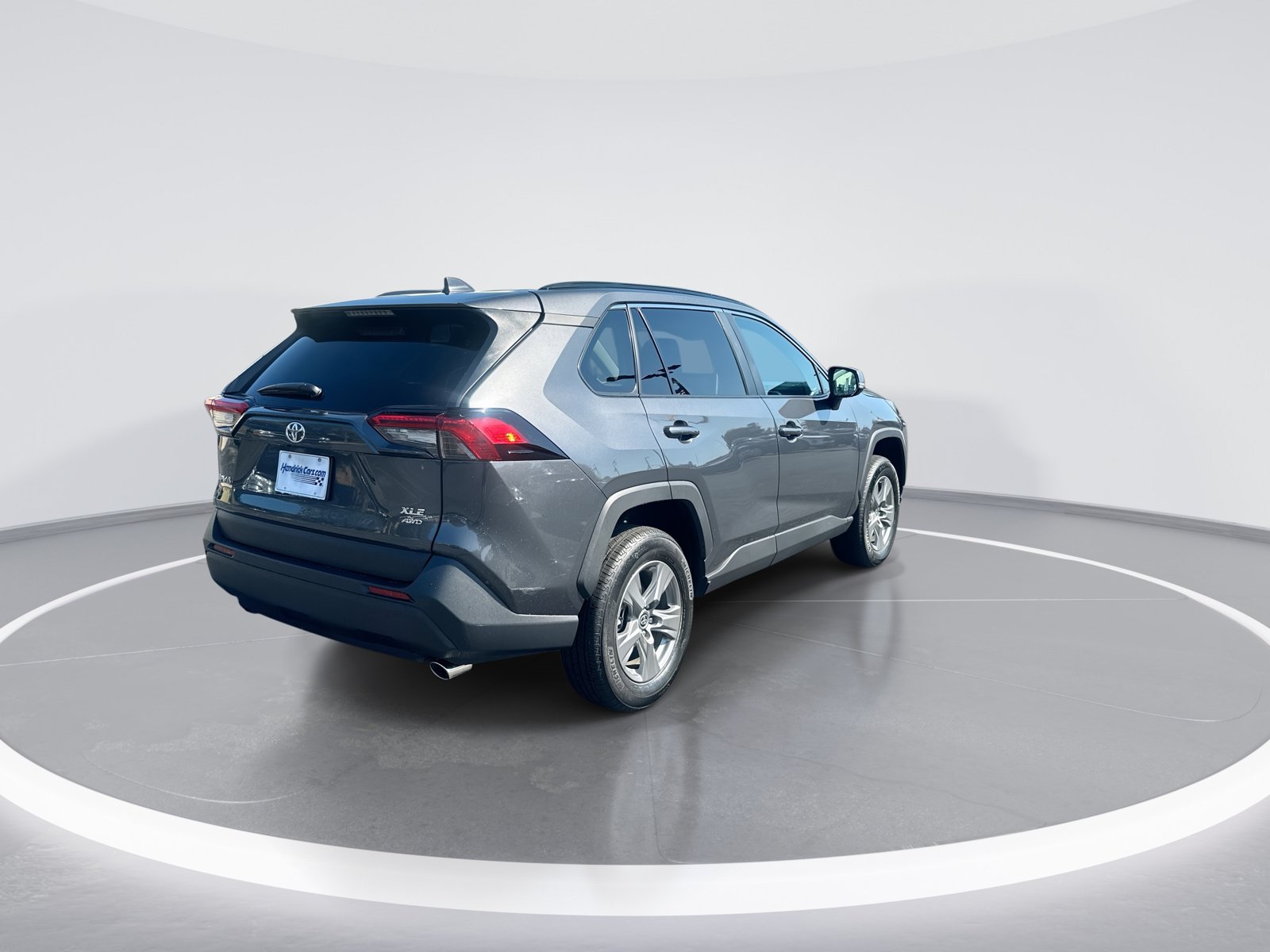 Used 2024 Toyota RAV4 XLE w/ Convenience Package AWD/4WD image 9