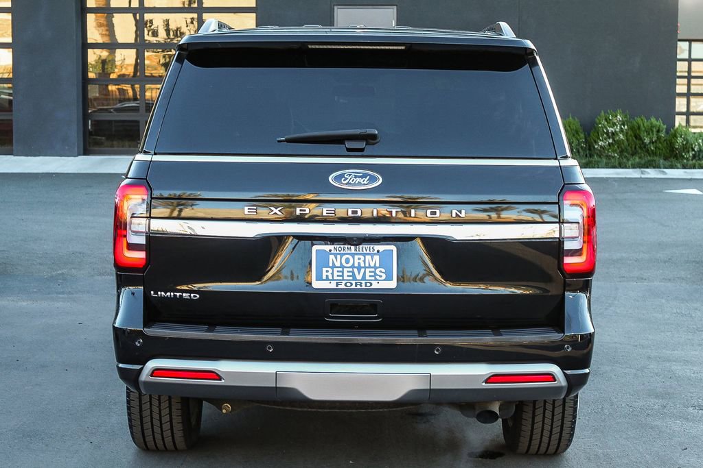 Used 2023 Ford Expedition Limited RWD image 8