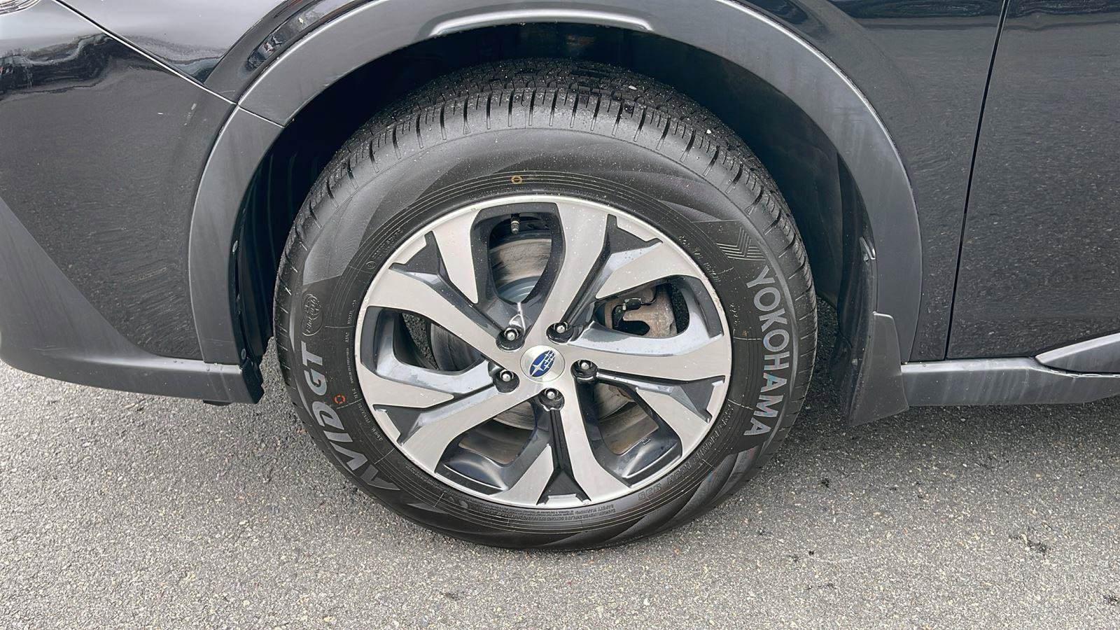 Used 2021 Subaru Outback Limited image 11