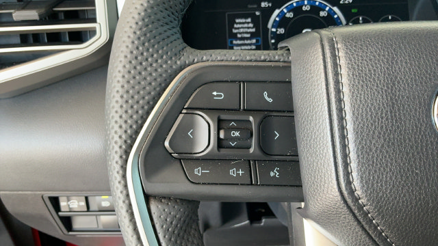Used 2026 Toyota Sequoia Limited AWD/4WD image 12