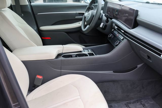 Used 2024 Hyundai Sonata SEL FWD image 14