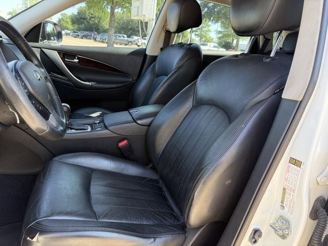 Used 2017 INFINITI QX50 2WD w/ Premium Plus Package image 23