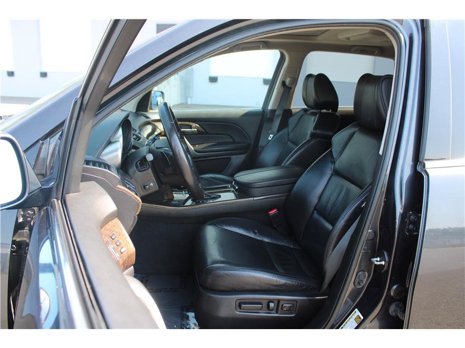 Used 2013 Acura MDX w/ Technology & Entertainment AWD/4WD image 8