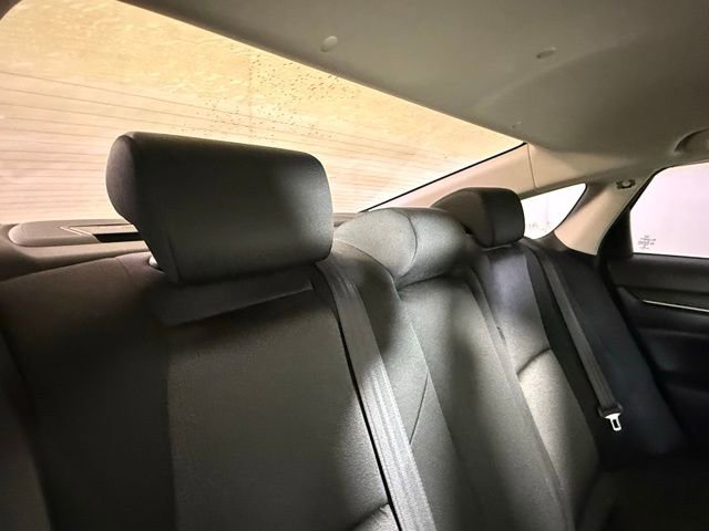 Used 2019 Honda Accord EX image 25