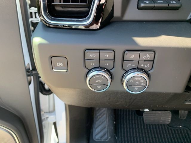 New 2026 GMC Sierra 2500 Denali Ultimate image 19