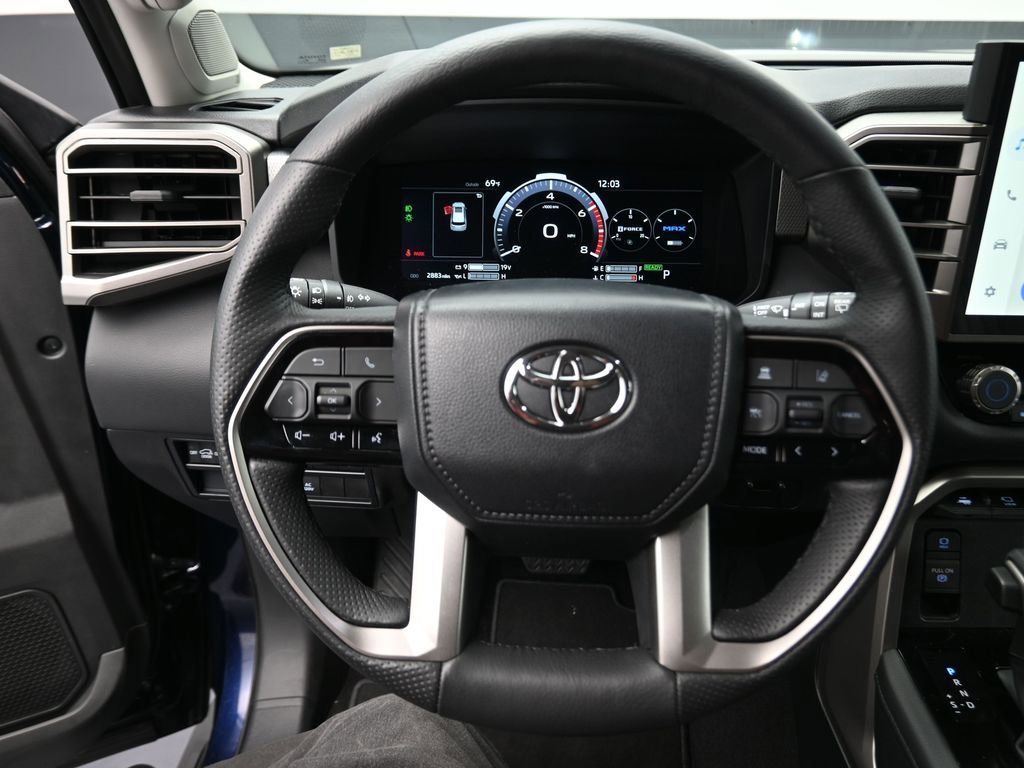 Used 2024 Toyota Sequoia Limited image 6