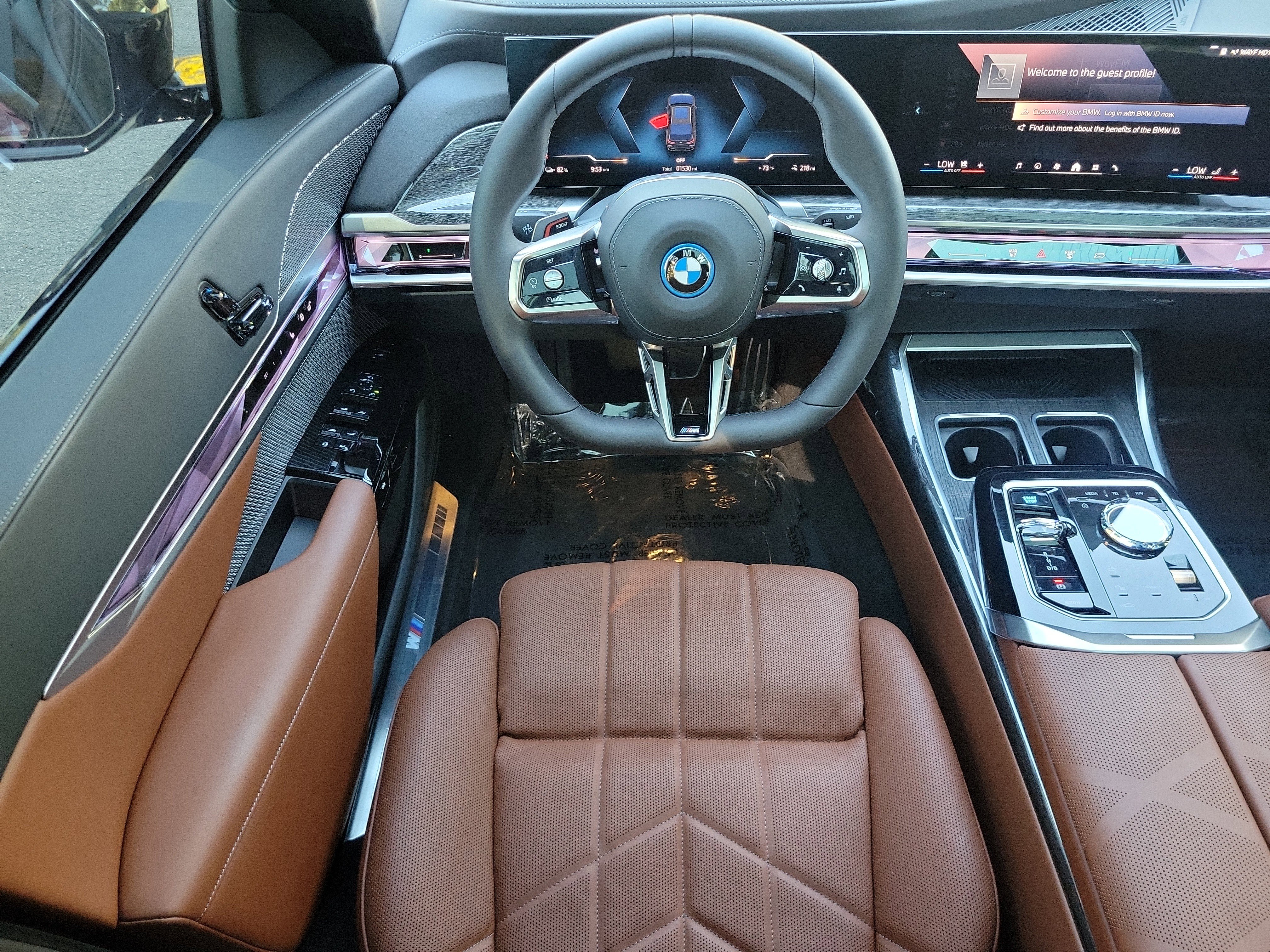 Used 2026 BMW i7 eDrive50 w/ M Sport Package image 17