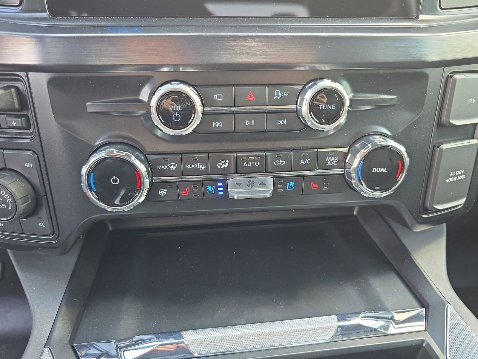 New 2025 Ford F250 Lariat w/ Tremor Off-Road Package image 15