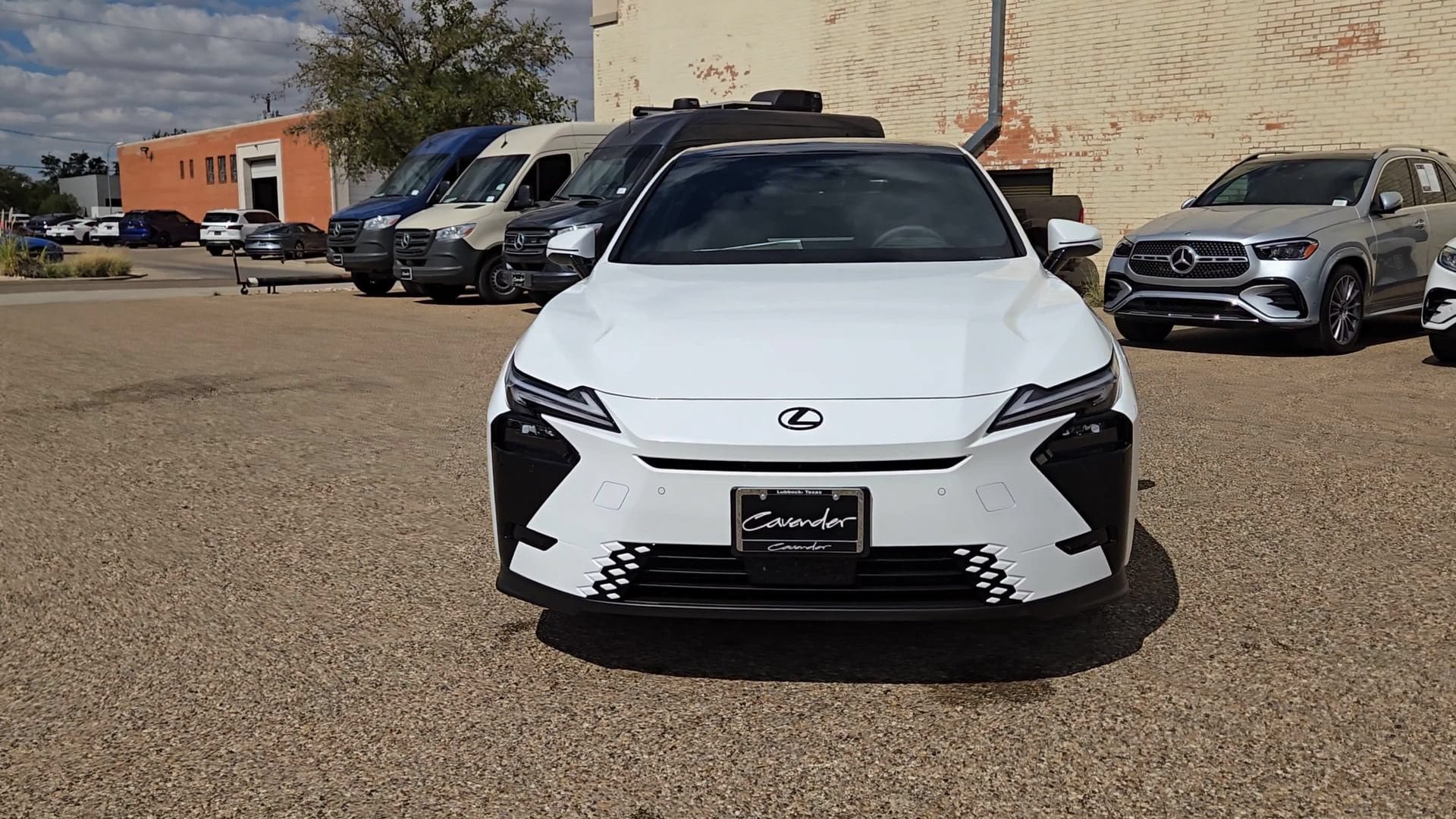 New 2026 Lexus ES 350h w/ Cold Area Package FWD image 3