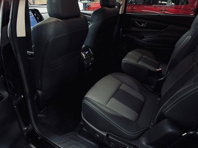 Used 2023 Subaru Ascent Onyx Edition Limited image 23