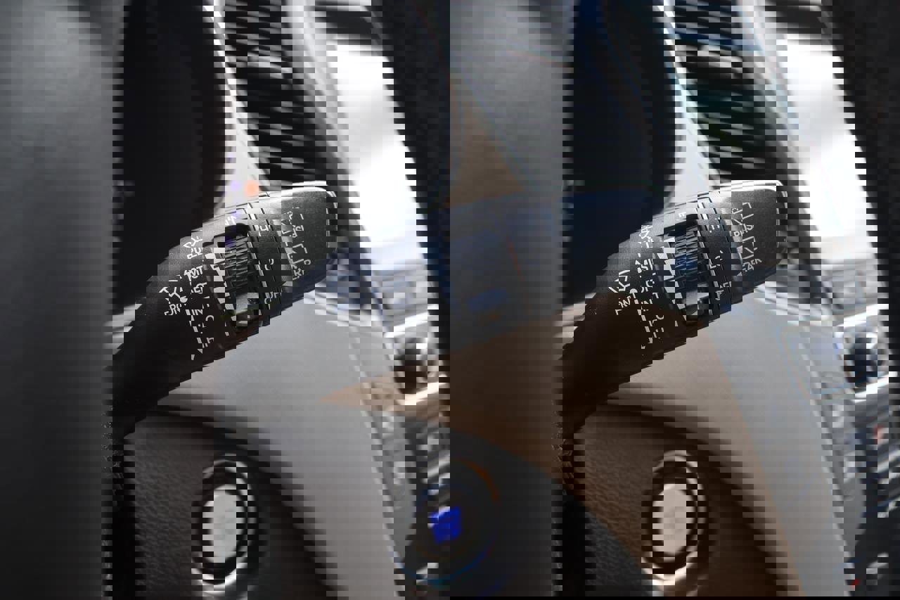 Used 2017 Hyundai Santa Fe Sport w/ Cargo Package image 31