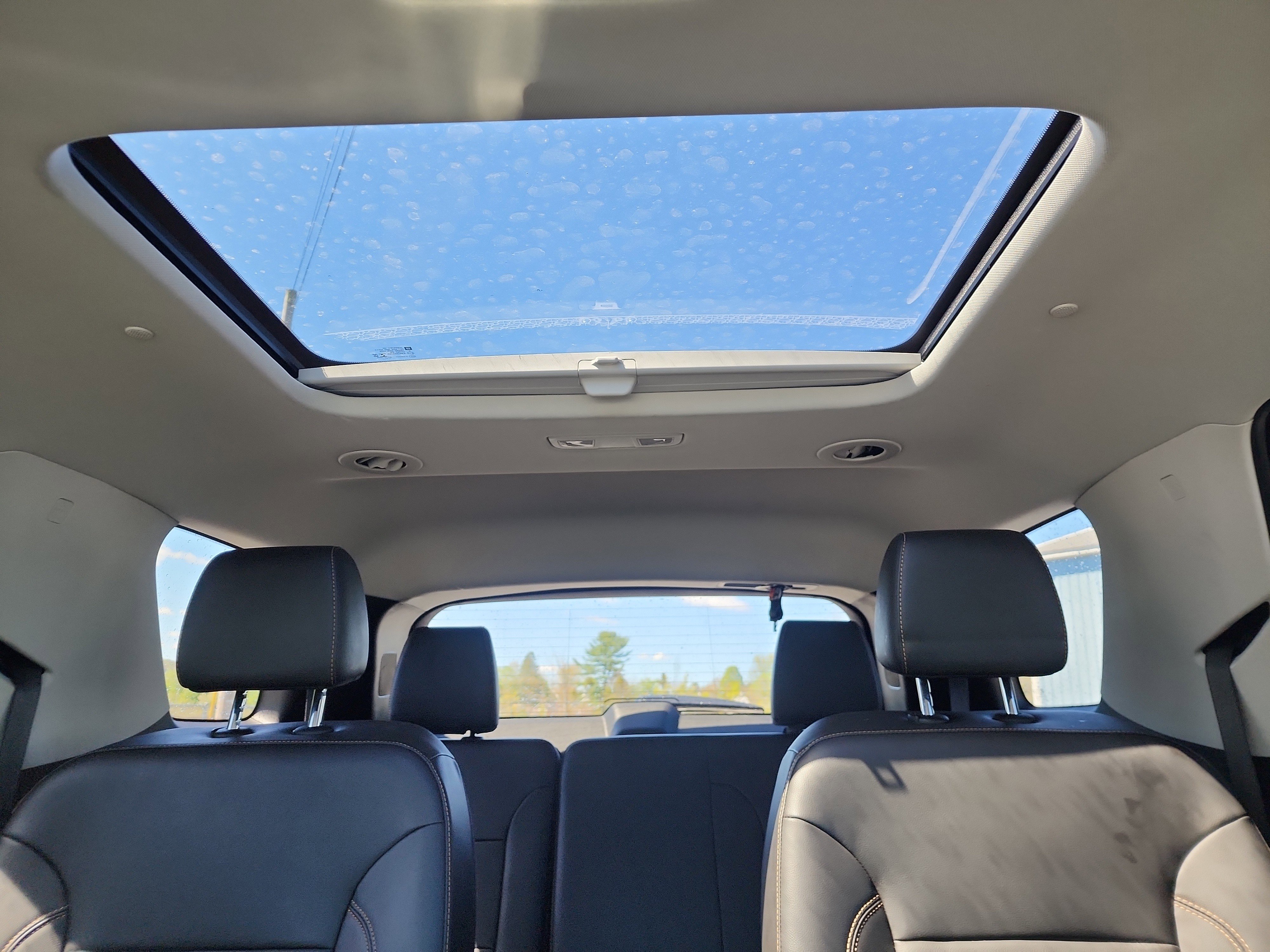 Certified 2021 Chevrolet Traverse RS w/ LPO, Floor Liner Package AWD/4WD image 25