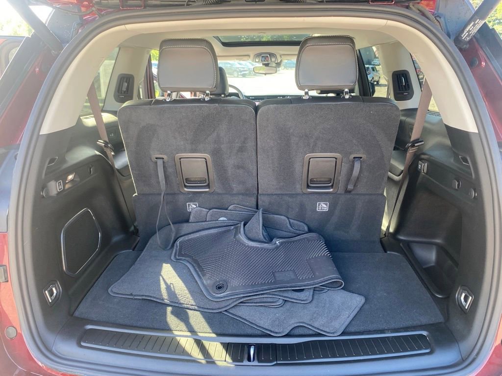 Used 2022 Jeep Grand Cherokee L Limited image 21