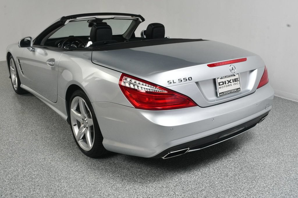 Used 2014 Mercedes-Benz SL 550 image 16
