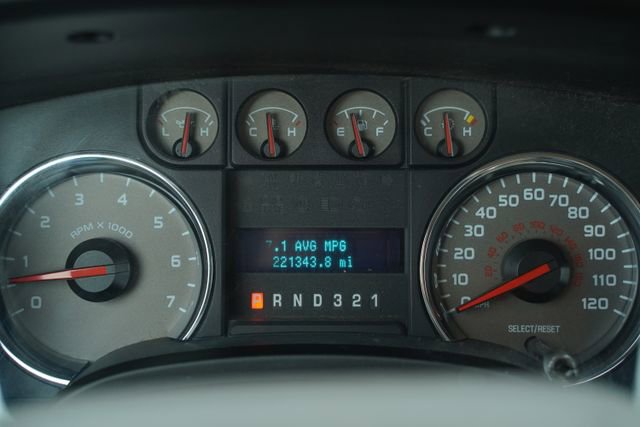 Used 2010 Ford F150 XLT image 27